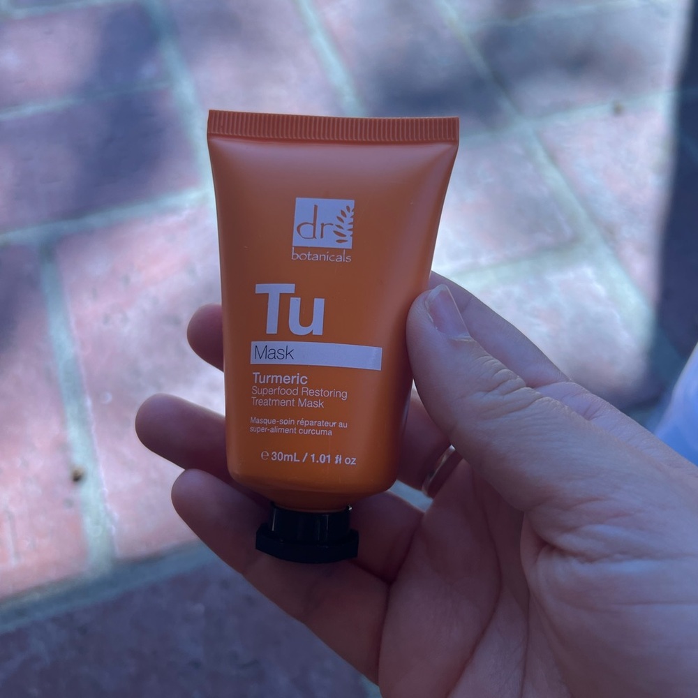 Dr Botanicals Tumeric Superfood Mask